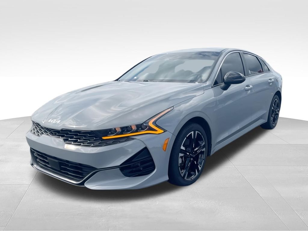 Used 2024 Gray Kia GT-Line image 4