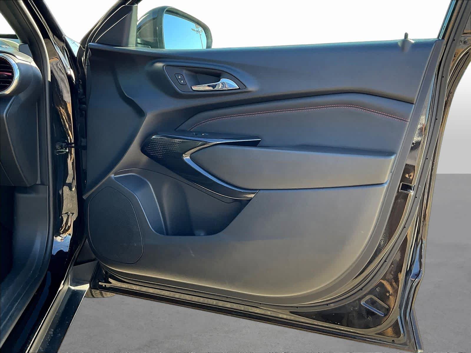 2024 Chevrolet Trax RS - Photo 29