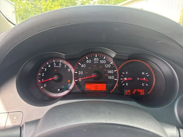 Used 2009 Gray Nissan 2.5 SL image 18
