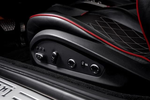 Used 2015 Nero Daytona Ferrari T image 25