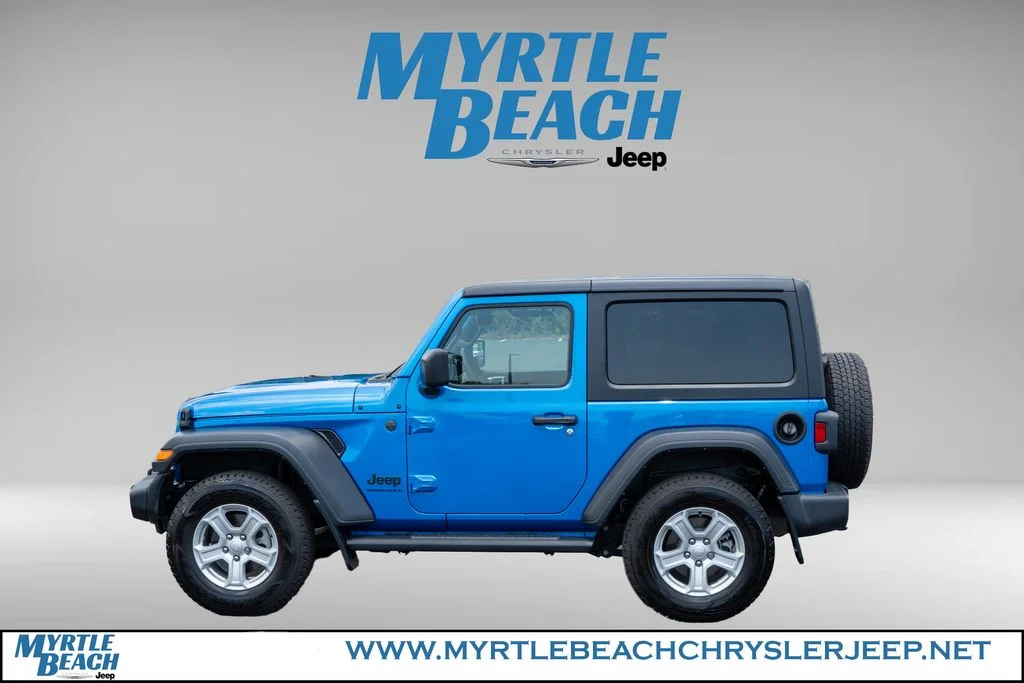 Certified Used 2023 Blue Pearl Jeep Sport S image 3