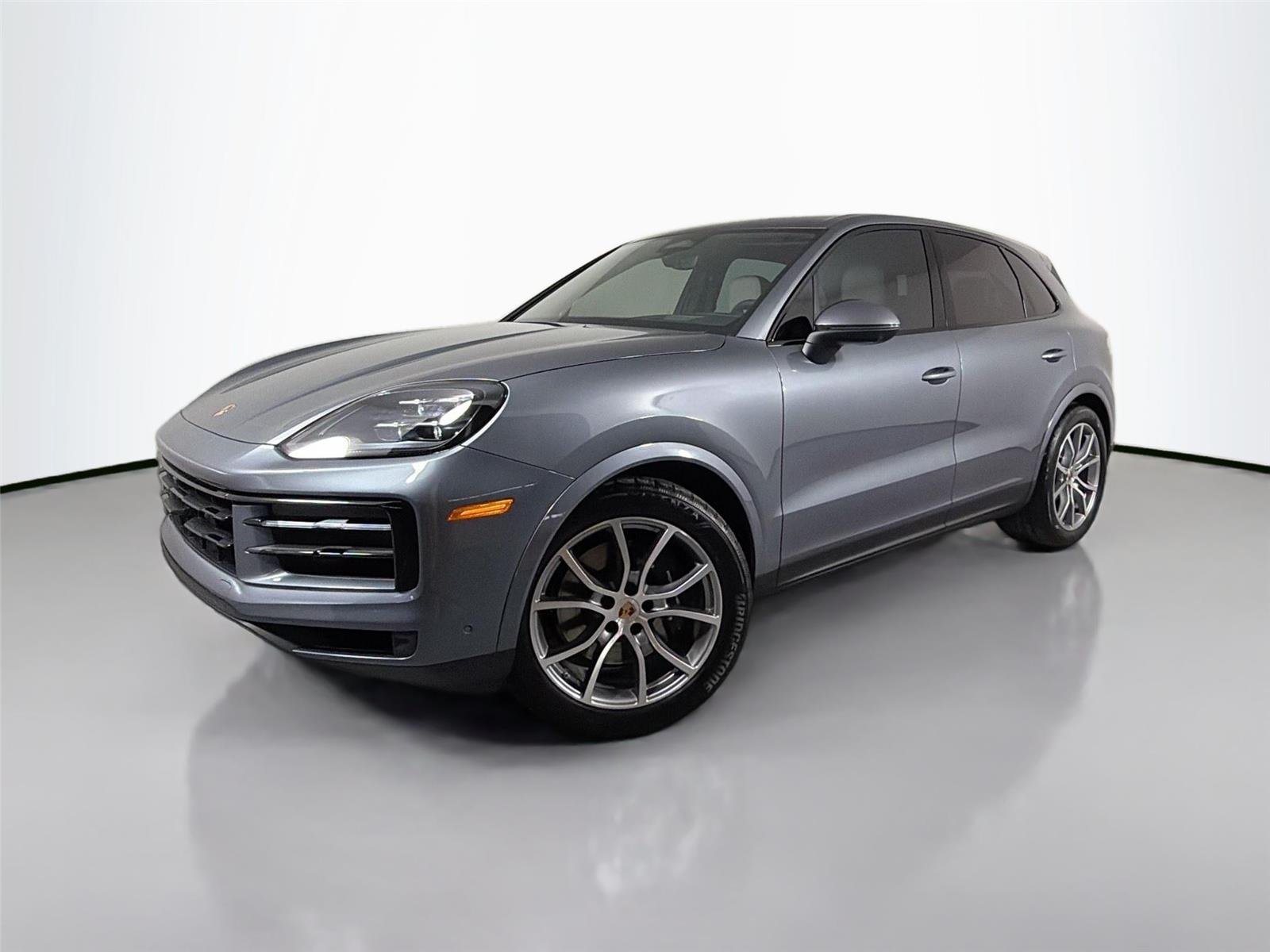 2026 Porsche Cayenne -'s photo