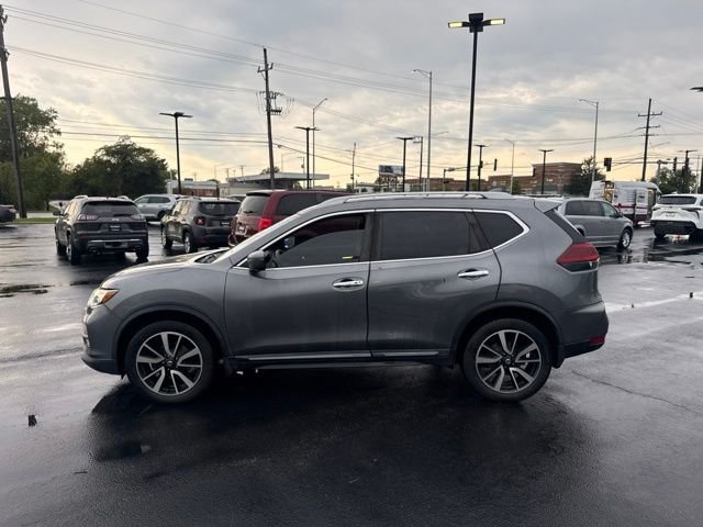 Used 2019 Gray Nissan SL image 2