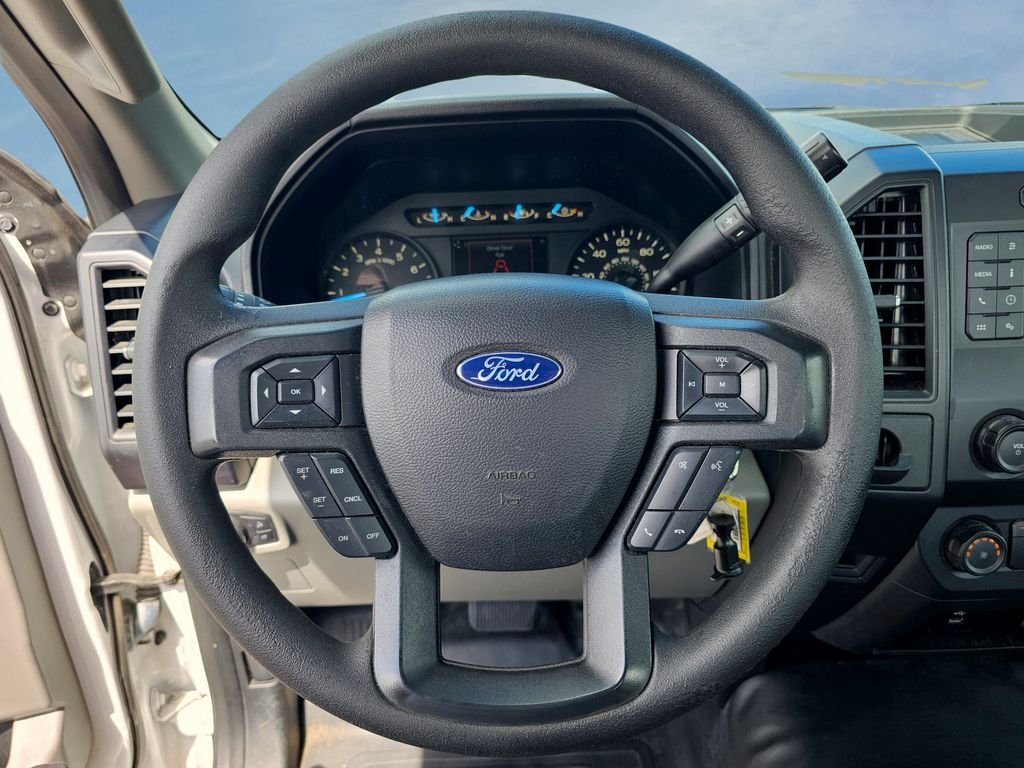 Used 2020 White Ford XL image 20