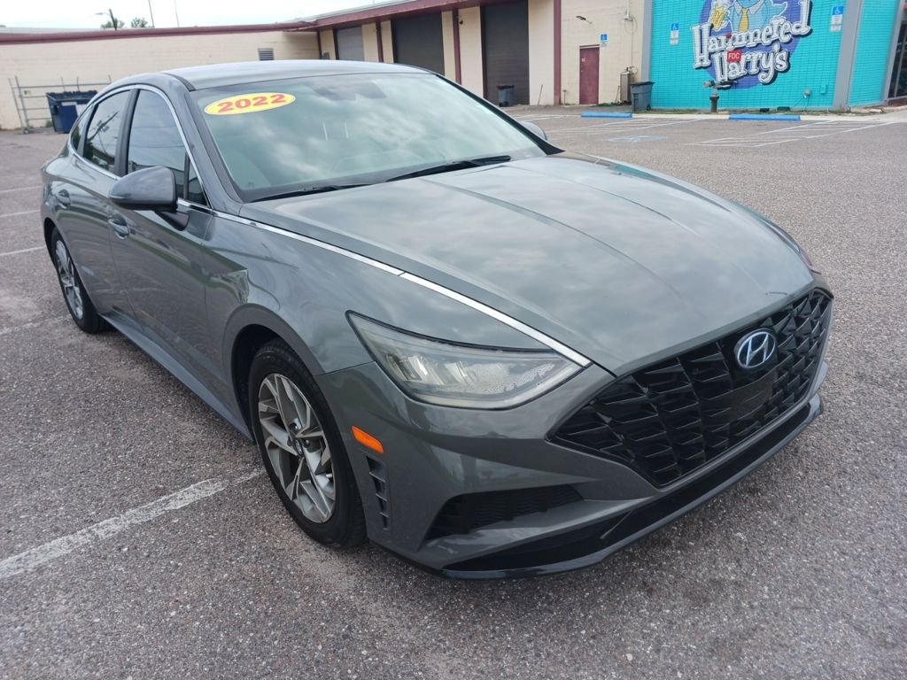 2022 Hyundai Sonata SEL's photo