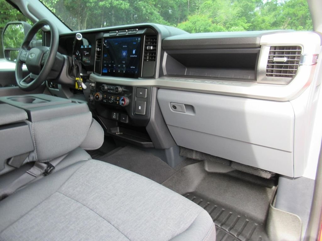 Used 2024 Red Ford XL image 11