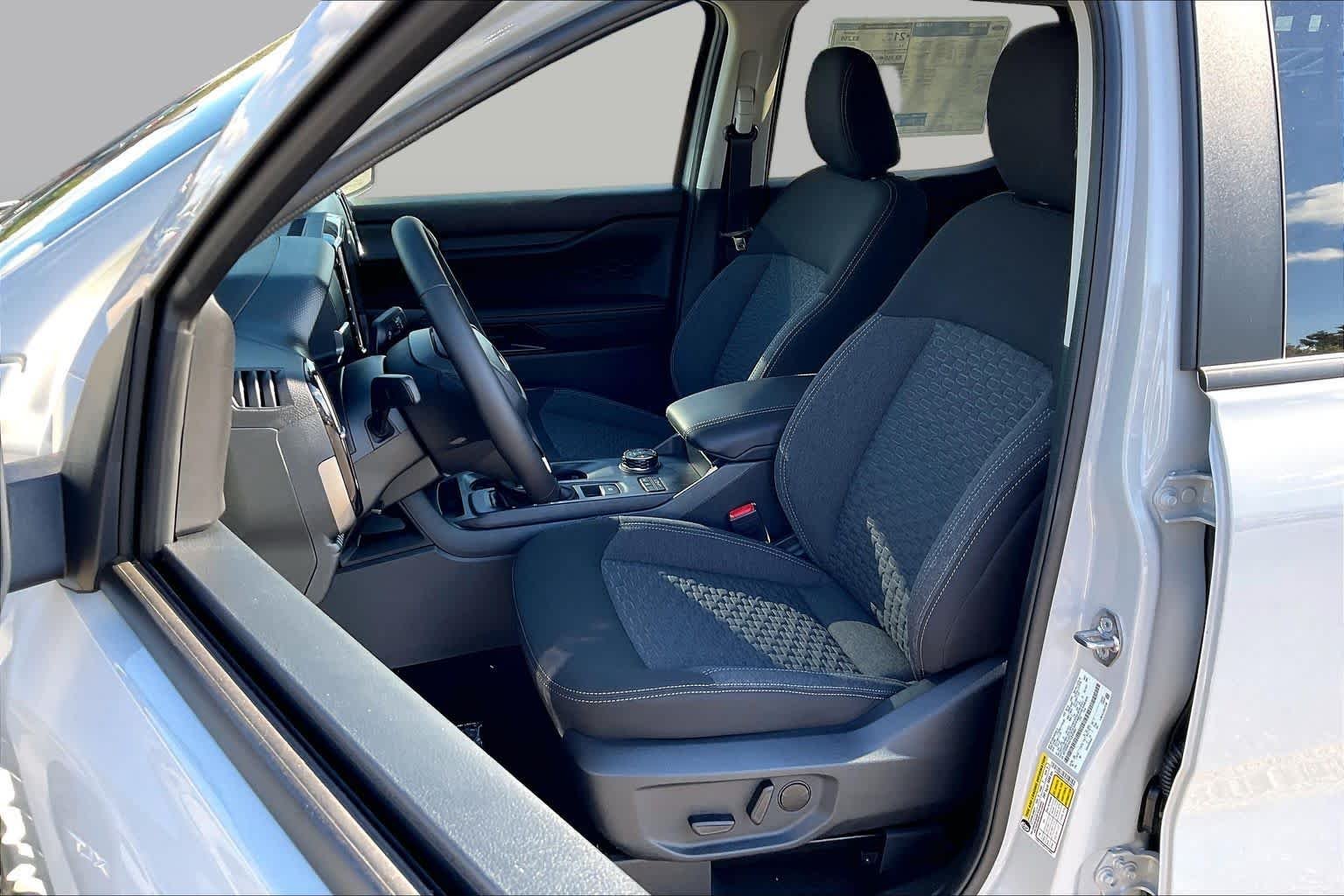 New 2026 Avalanche Ford XLT image 9