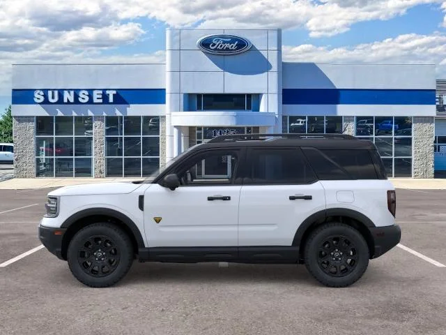 New 2025 Oxford White Ford Badlands® image 3