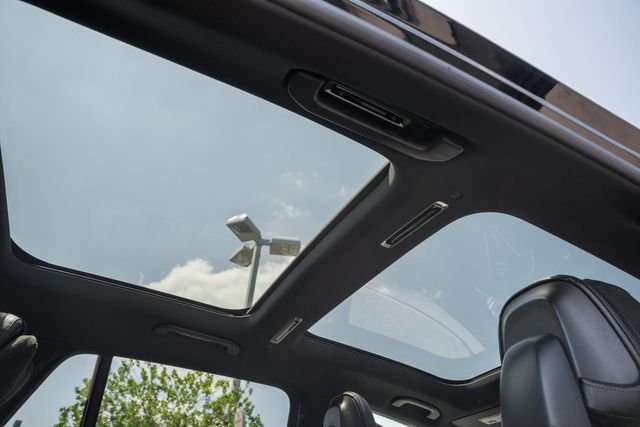 Used 2023 Black Mercedes-Benz 450 image 31