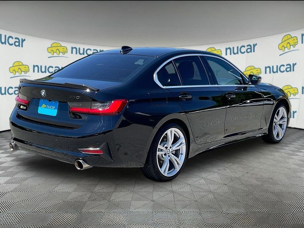Used 2021 Black BMW 330i image 6