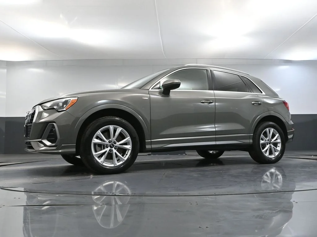 Used 2022 Gray Audi Premium image 52