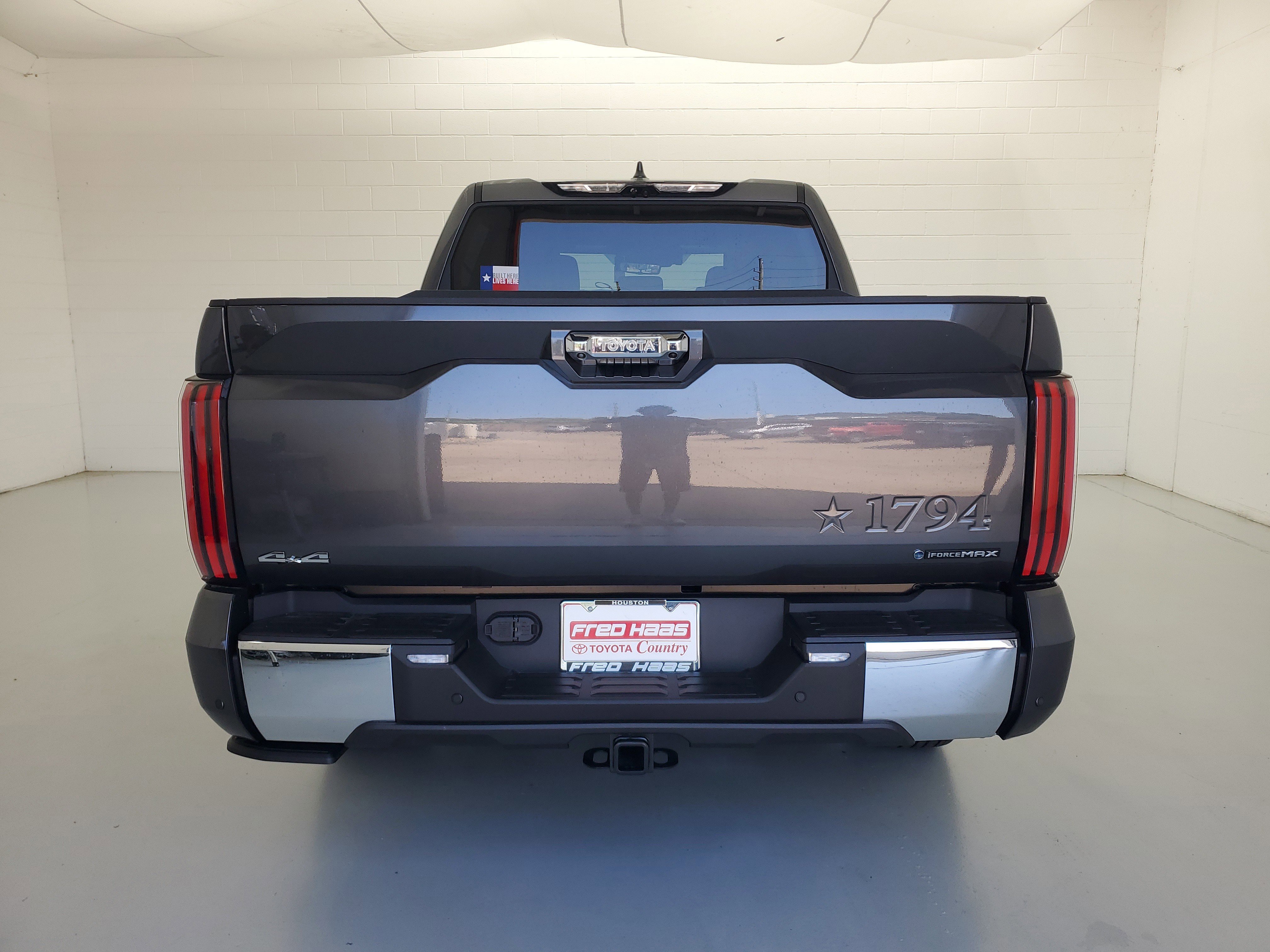 2026 Toyota Tundra 1794 Edition - Photo 6