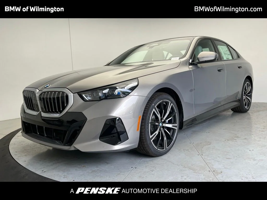 2027 BMW 5 Series 530i xDrive Sedan's photo