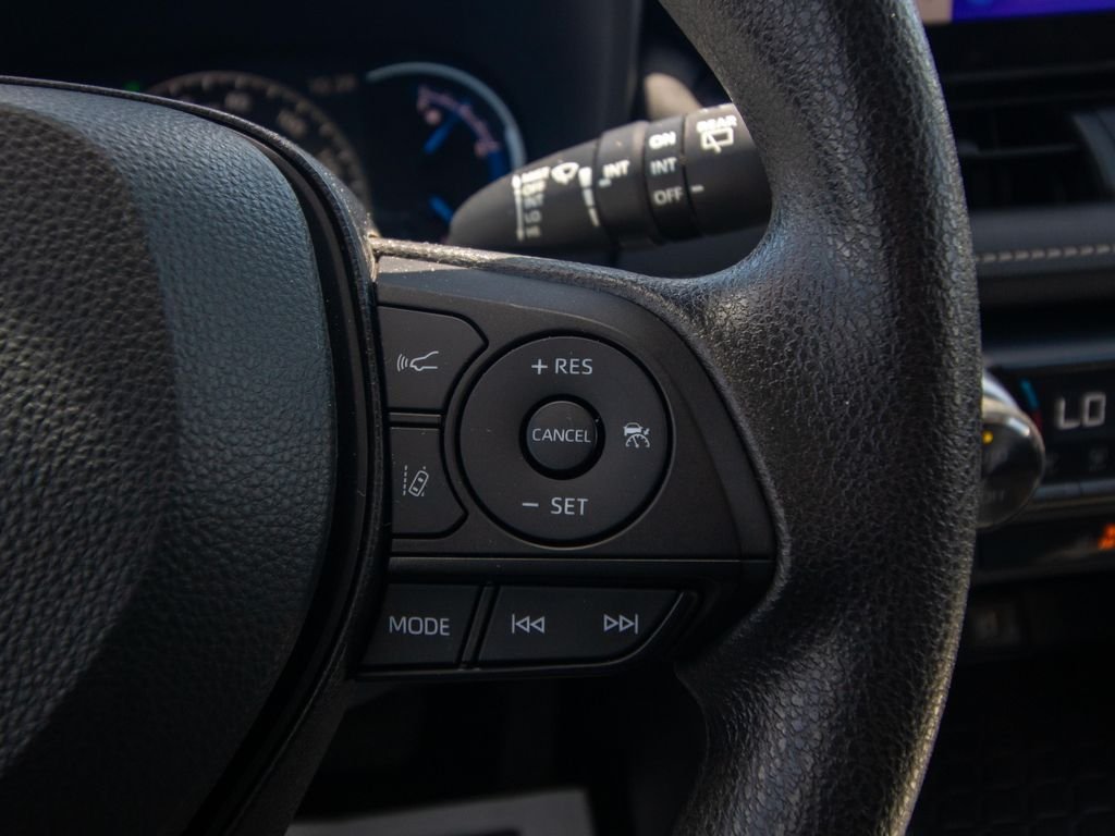 Used 2024 White Toyota XLE image 23