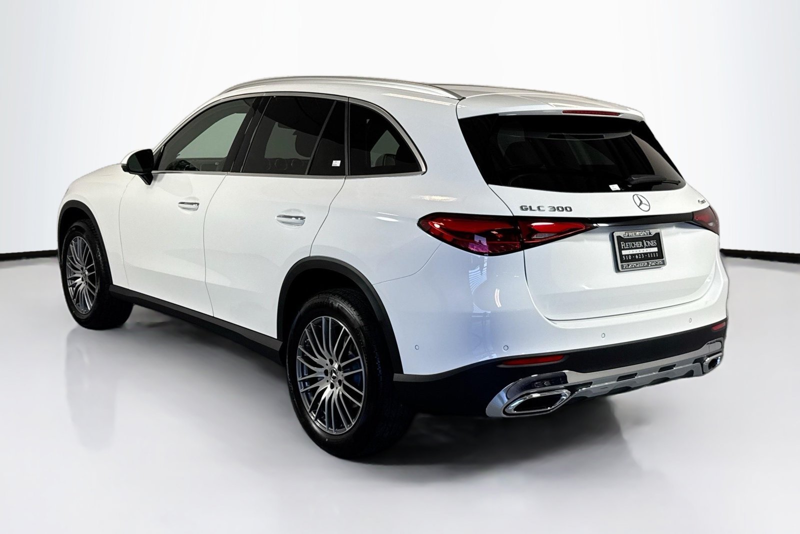 New 2026 Polar White Mercedes-Benz GLC 300 image 7