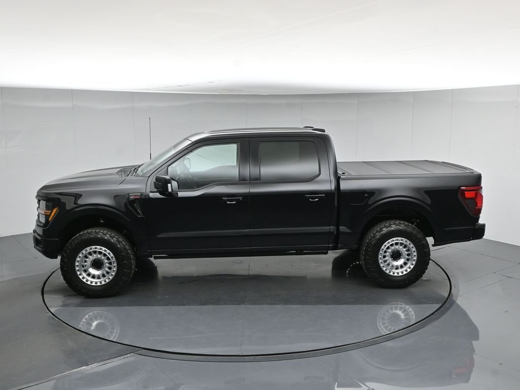Used 2025 Black Ford XLT image 45