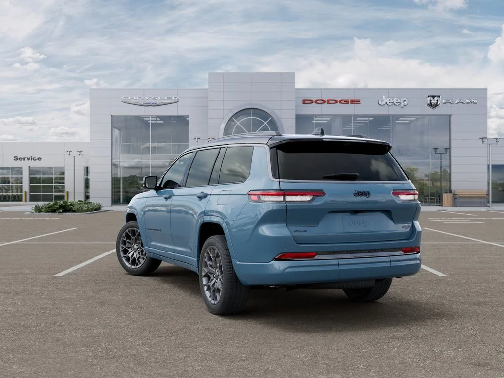 New 2026 Steel Blue Exterior Paint Jeep Summit image 3