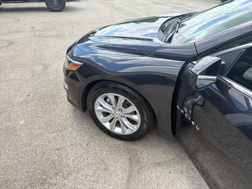 Used 2023 Gray Chevrolet LT image 10