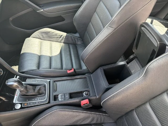 Used 2019 Gray Volkswagen DCC & Navigation 4Motion image 29
