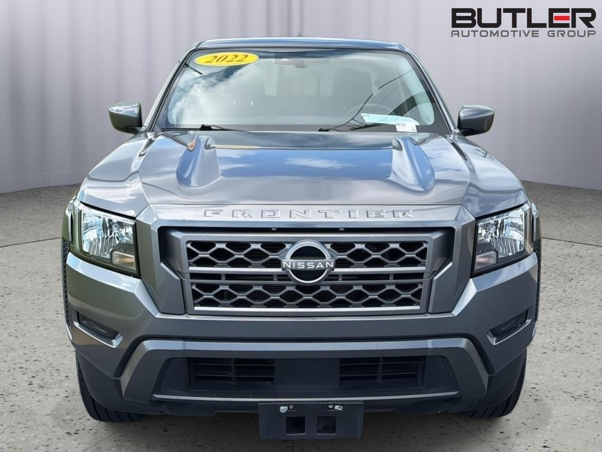 Used 2022 Gun Metallic Nissan SV image 9