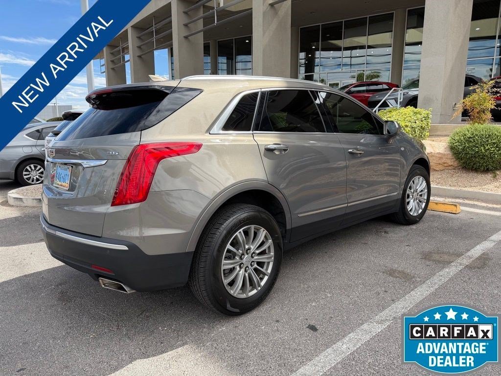 Used 2018 BRONZE DUNE METALLIC Cadillac Luxury AWD image 3
