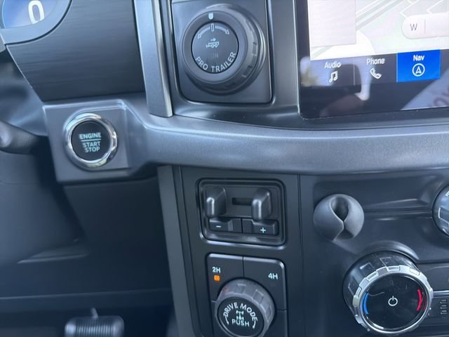 Used 2025 Red Ford XLT image 28