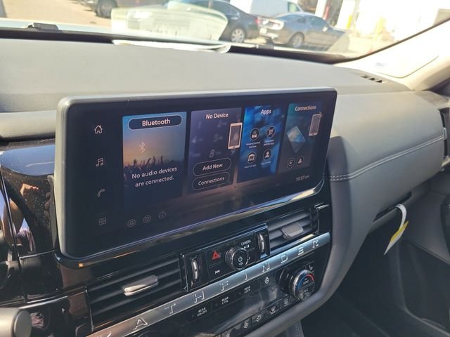 New 2026 Nissan Pathfinder Platinum