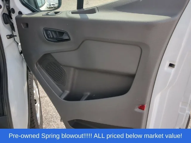 Used 2025 White Ford XL image 35