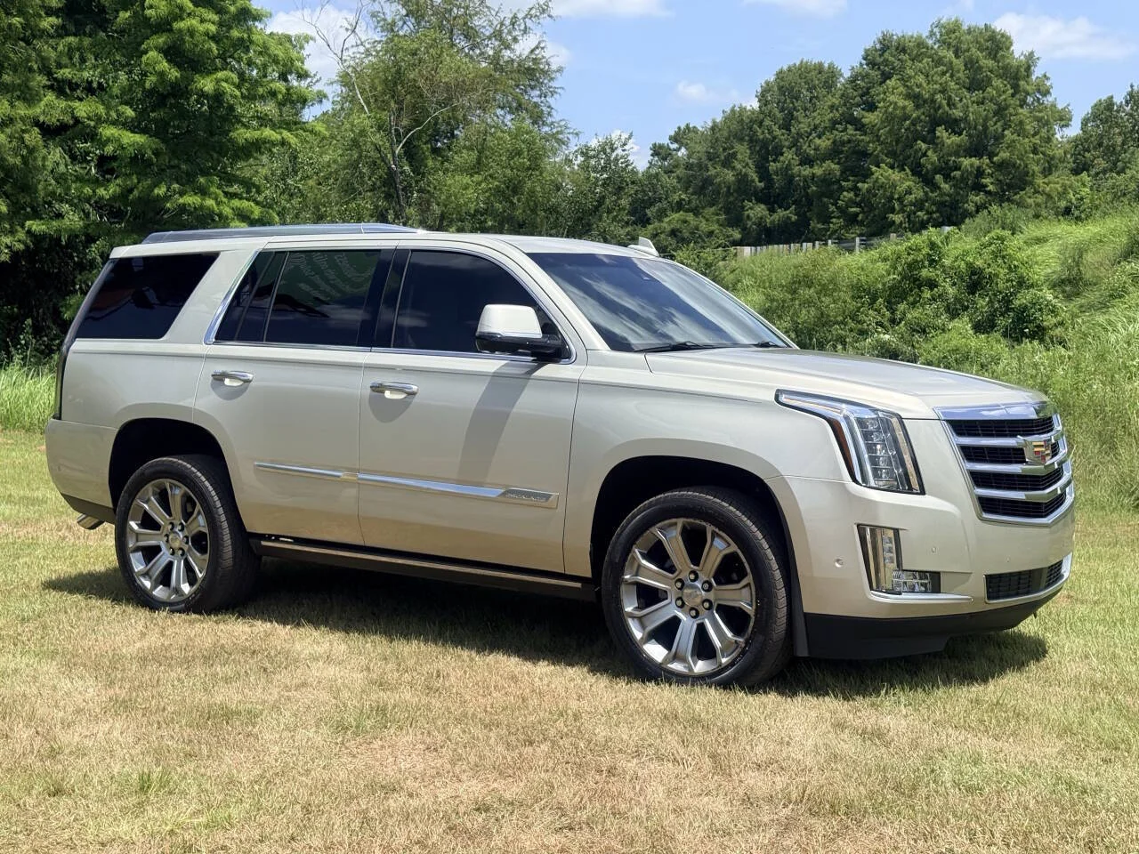 Used 2017 Tan Cadillac Premium Luxury 4x4 4dr SUV image 7