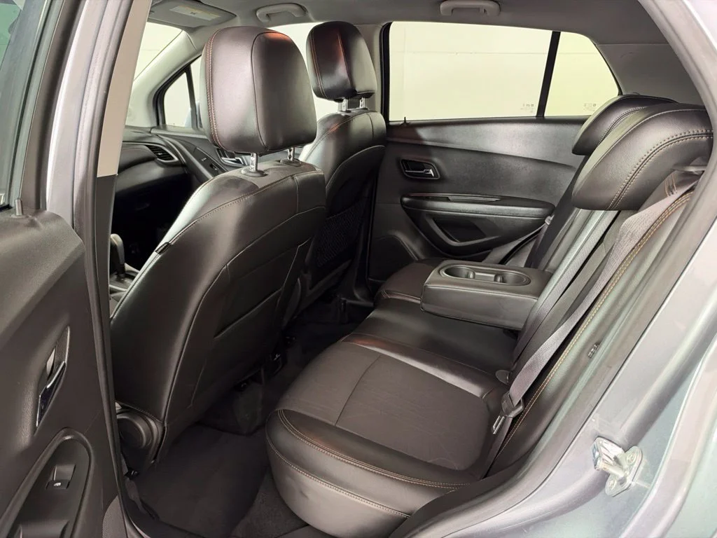 Used 2019 SATIN STEEL METALLIC Chevrolet LT image 24