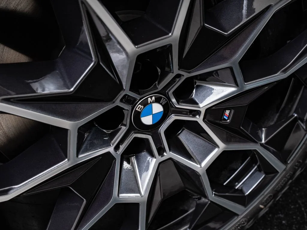 New 2027 Black Sapphire Metallic BMW xDrive40i image 8