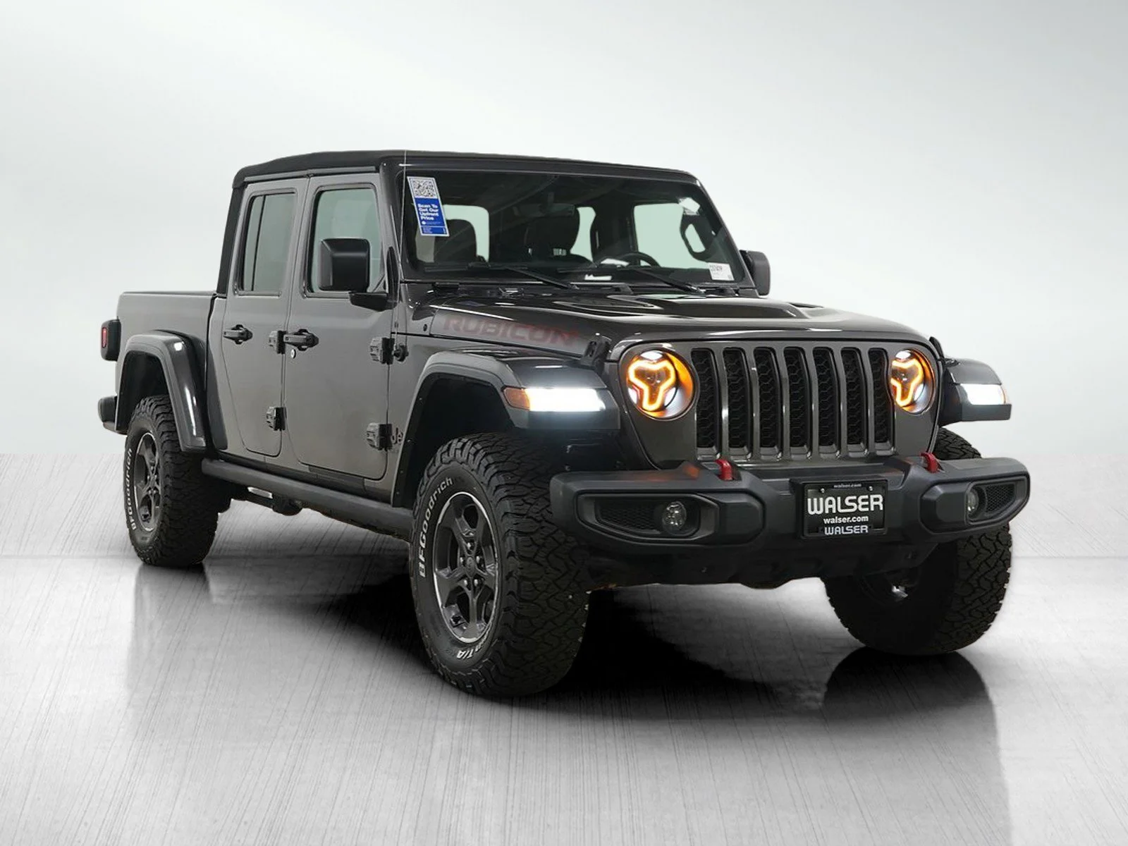 Used 2022 Granite Crystal Metallic Clearcoat Jeep Rubicon image 7