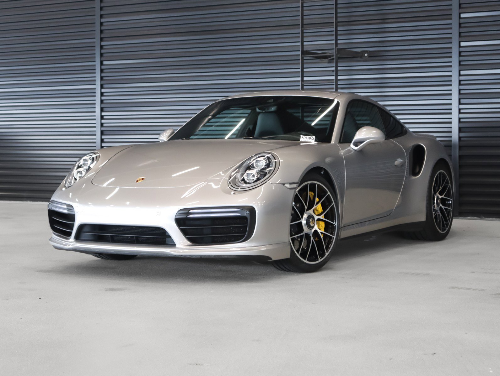 2018 Porsche 911 Turbo S Coupe's photo