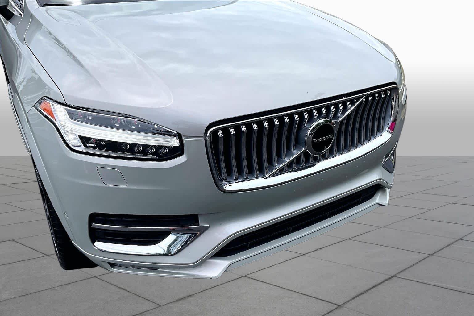 Used 2022 Birch Light Metallic Volvo Inscription image 30