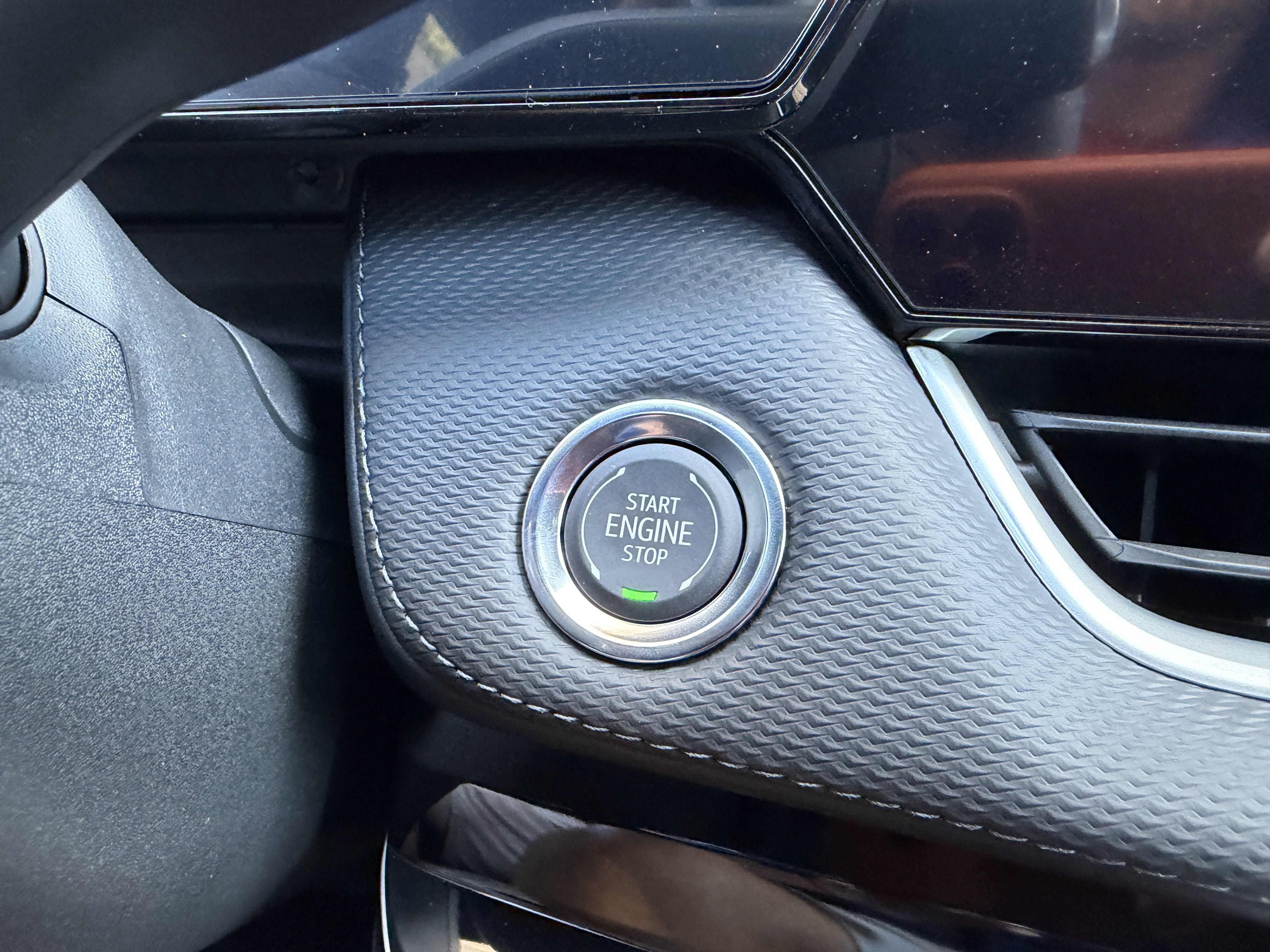 2027 Chevrolet Equinox LT - Photo 18