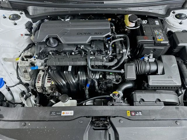 New 2026 Hyundai ELANTRA SEL Sport