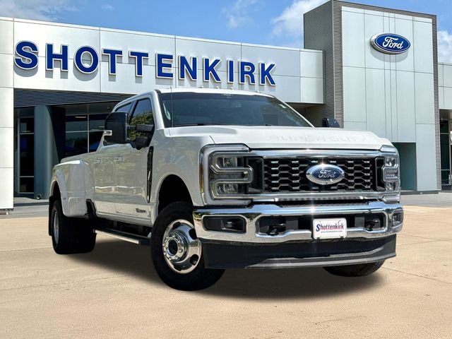 Used 2026 White Ford Lariat image 1