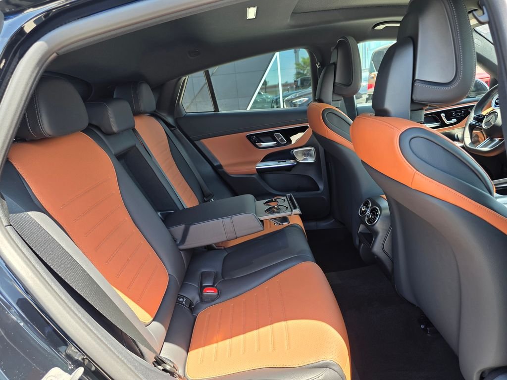 New 2027 Black Mercedes-Benz GLC 300 image 17