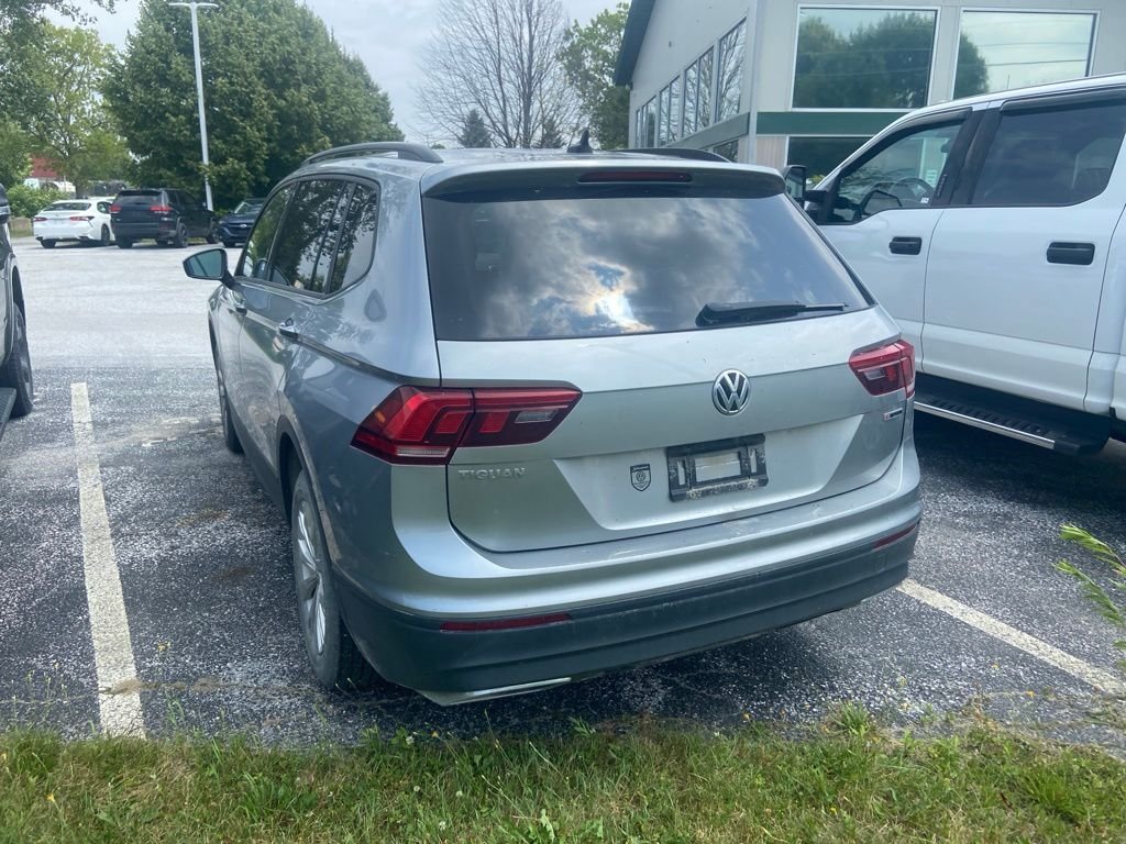 Used 2020 Silver Metallic Volkswagen 2.0T S image 4
