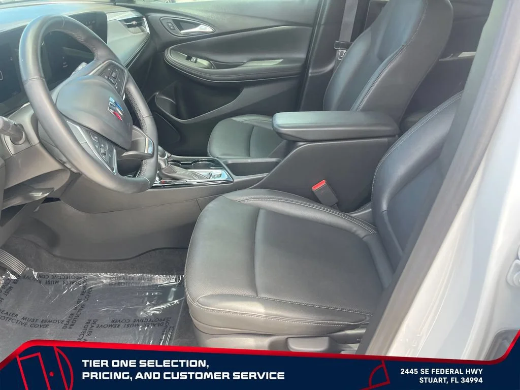 Used 2024 Summit White Buick Sport Touring image 8