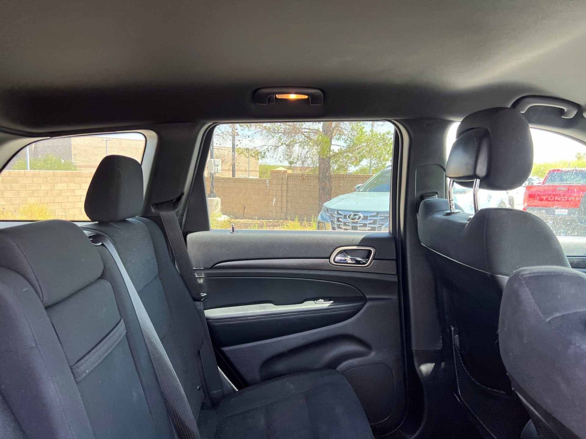 Used 2015 Silver Jeep Laredo image 16