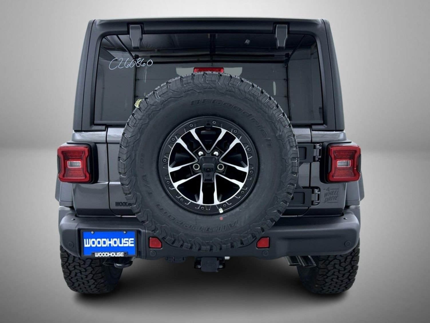 New 2026 Granite Crystal Metallic Clearcoat Jeep Moab 392 image 6