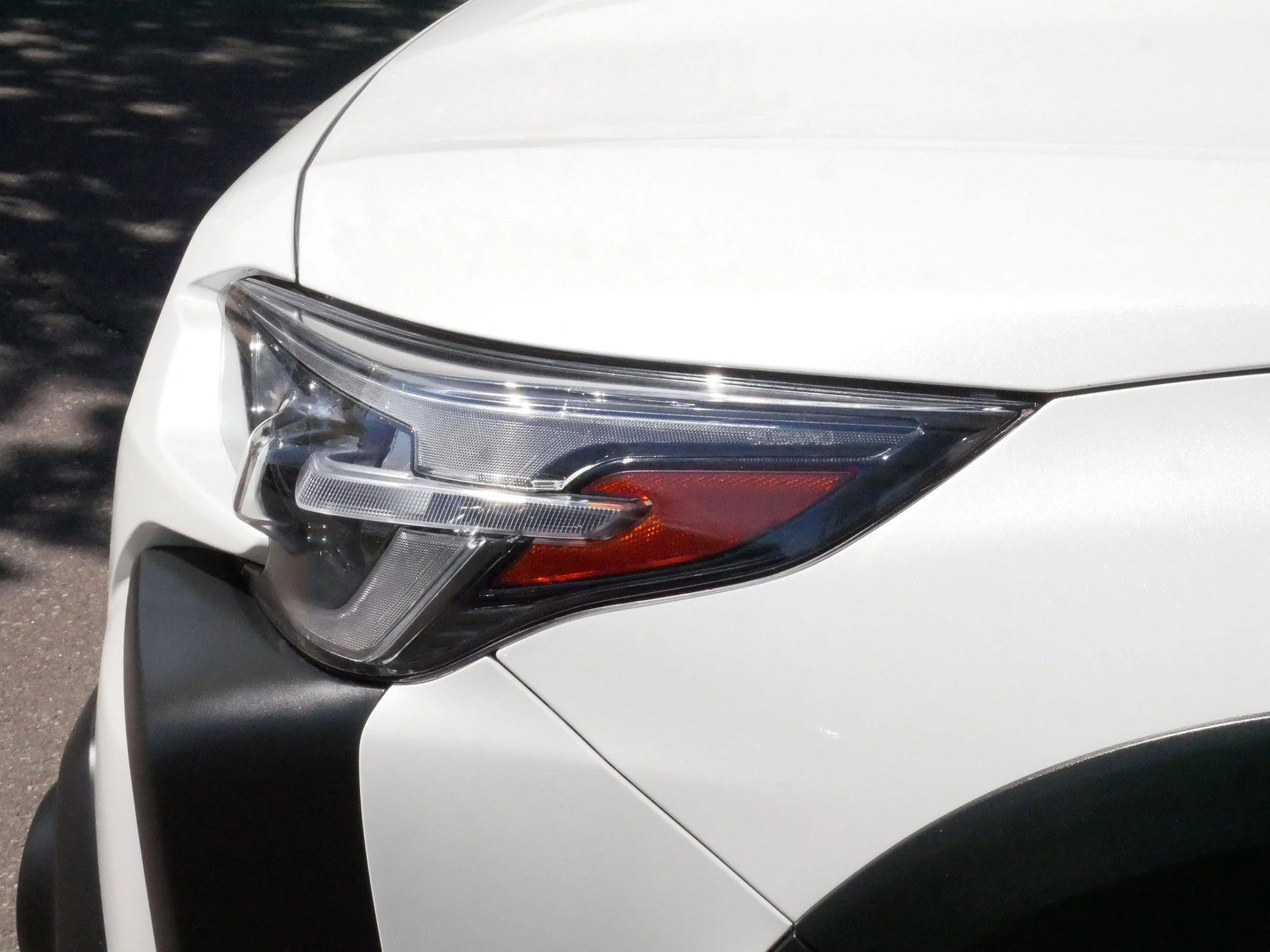 Used 2024 Crystal White Pearl Subaru Onyx Edition XT image 16