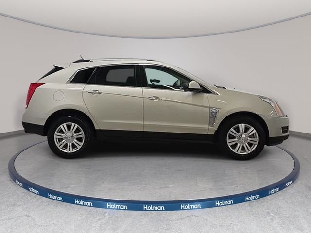 Used 2014 Silver Cadillac Luxury image 5