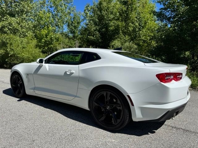 Used 2023 Summit White Chevrolet 1LT image 7