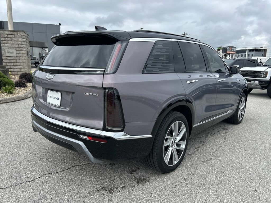 Used 2026 Celestial Cadillac Luxury image 4