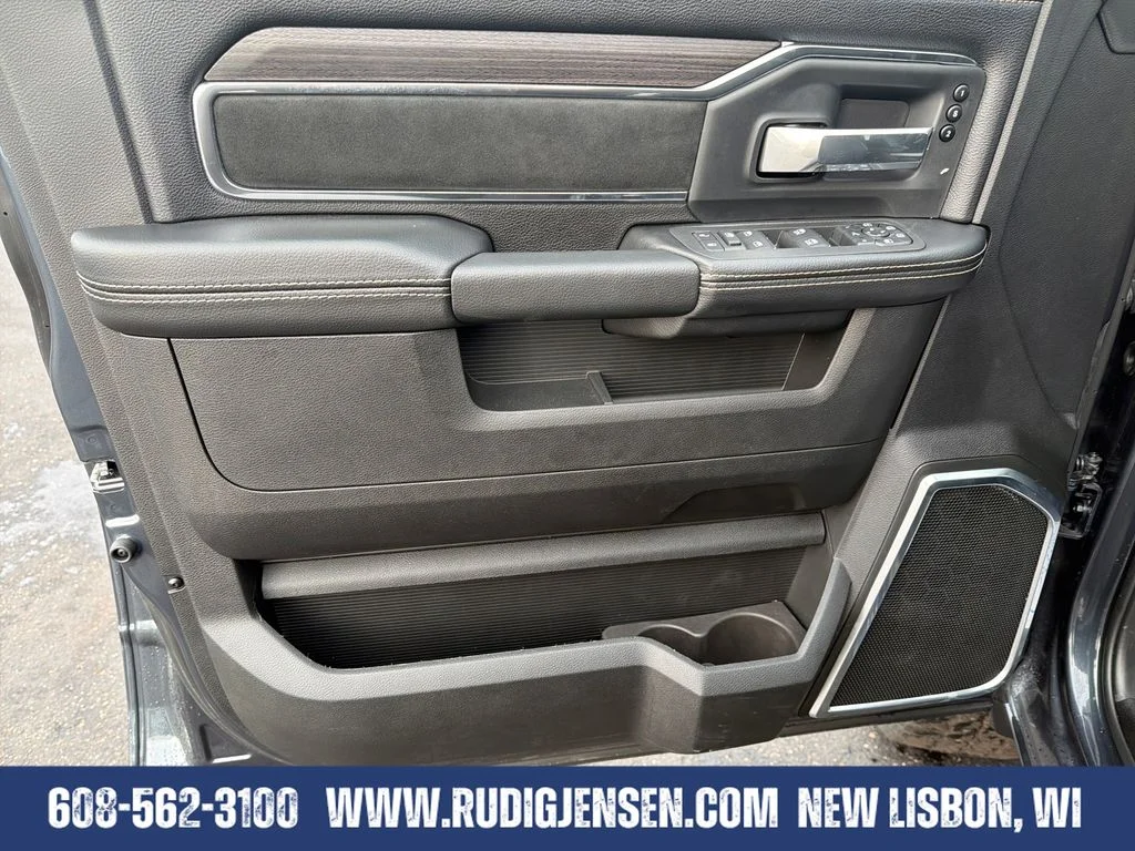 2026 RAM 2500 Laramie - Photo 10