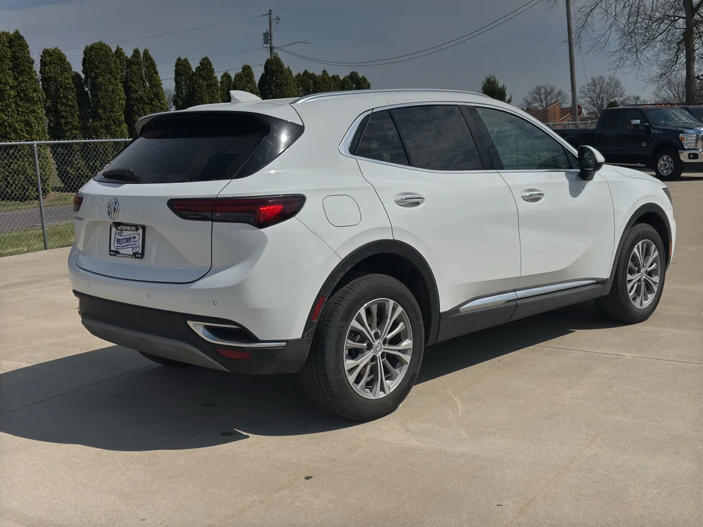 Used 2023 Summit White Buick Preferred image 4