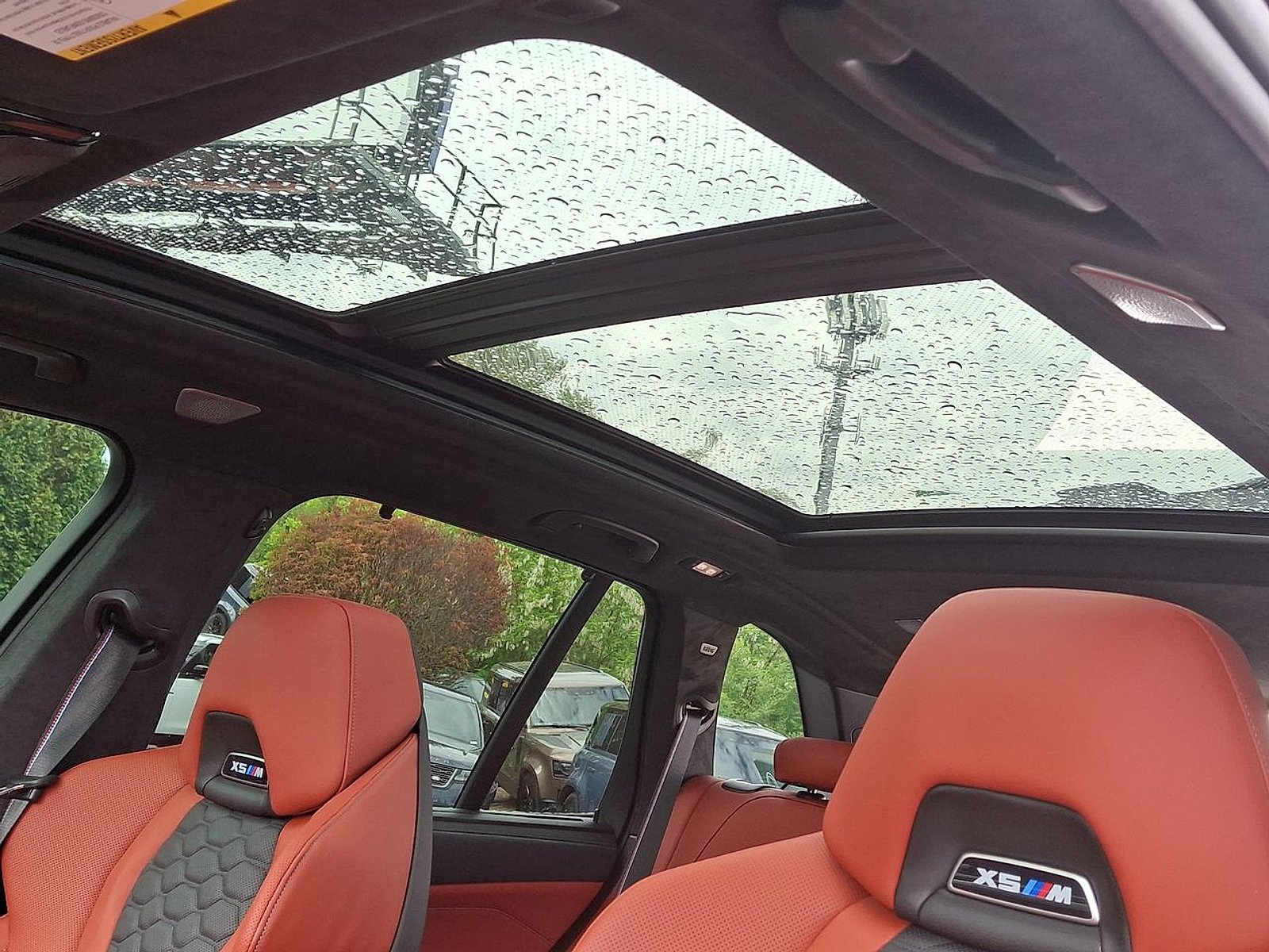 Used 2025 Black Sapphire Metallic - 475 BMW Competition image 26