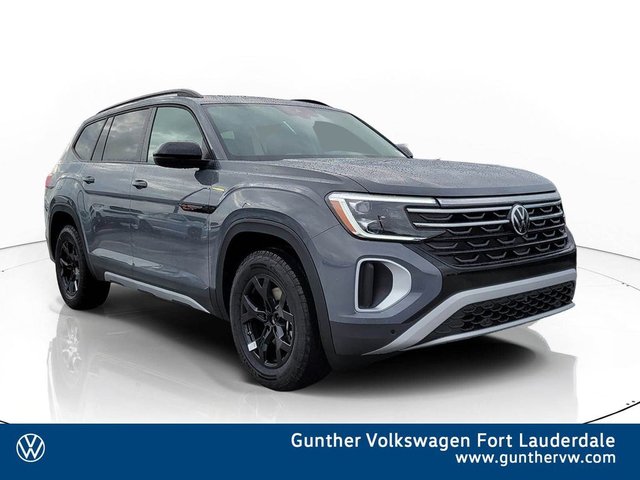 2025 Volkswagen Atlas 2.0T Peak Edition